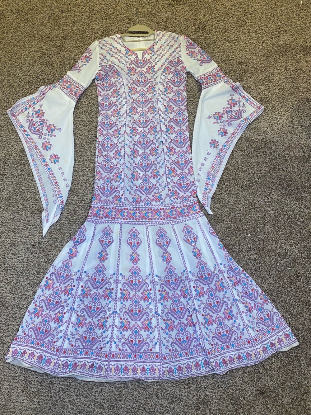 Mermaid embroidered thobe